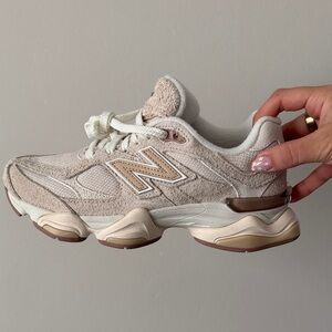 New Balance 9060 Beige and Cream Women's Sneakers NWT